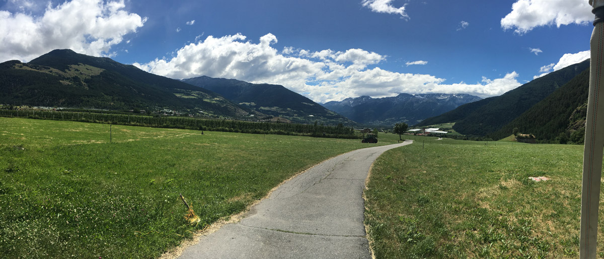 Blick ins Vinschgau Tal